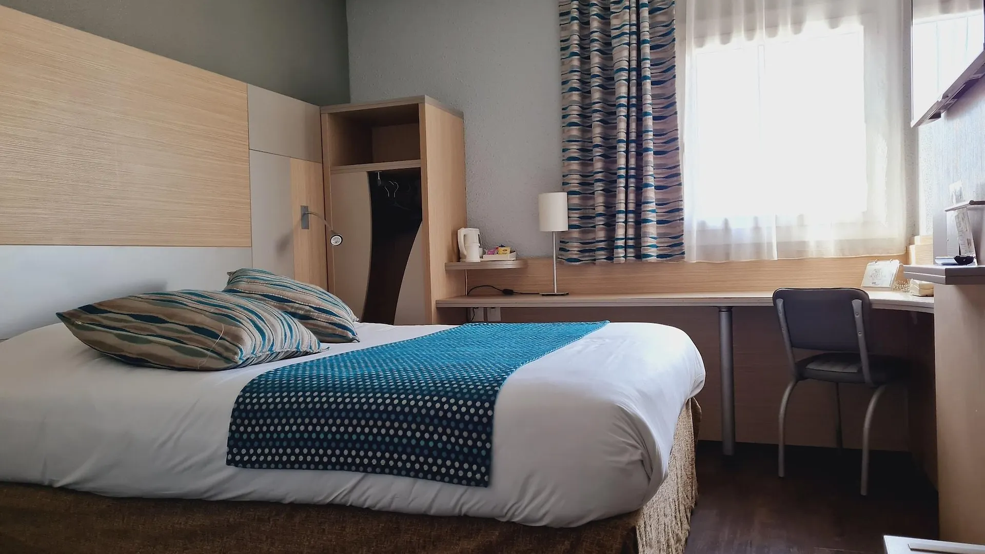 *** Hotel Kyriad Marseille Palais Des Congres - Velodrome - Ibis Styles A Partir Du 13 Mai 2025 Frankreich