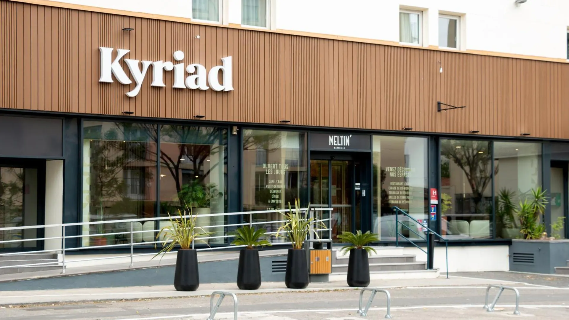 Kyriad Marseille Palais Des Congres - Velodrome - Ibis Styles A Partir Du 13 Mai 2025